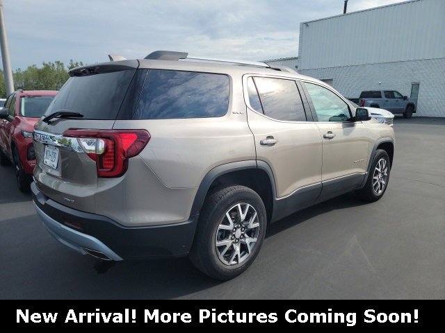 2023 Gmc Acadia SLE photo 2