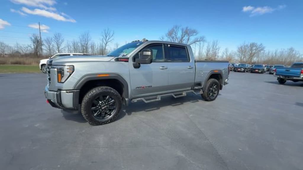 Used 2024 GMC Sierra 2500 HD AT4 Truck