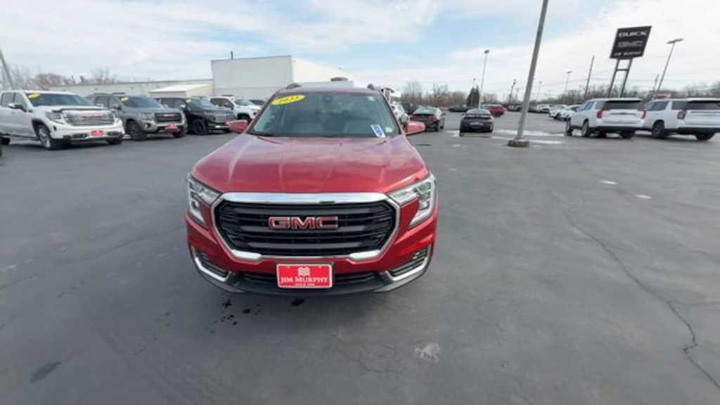 Used 2023 GMC Terrain SLE SUV