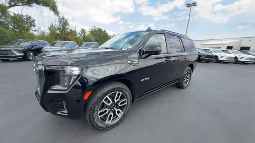 Used 2024 GMC Yukon AT4 SUV
