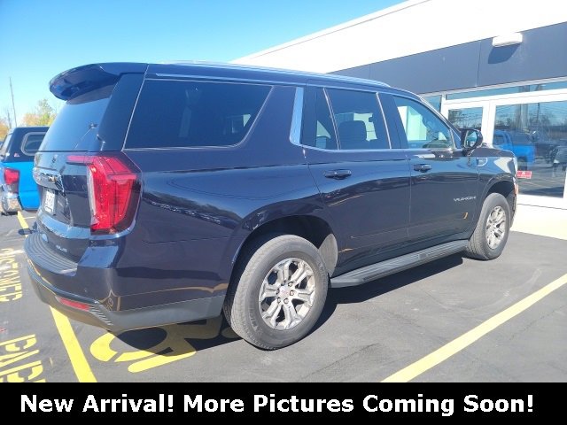 2021 Gmc Yukon SLE photo 2