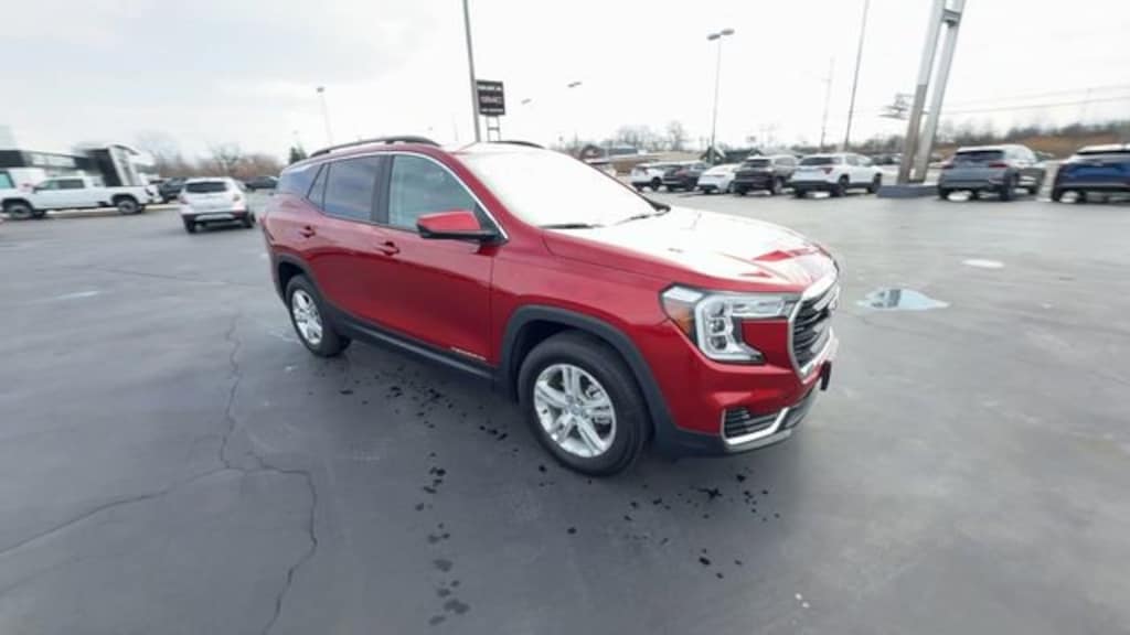 Used 2023 GMC Terrain SLE SUV