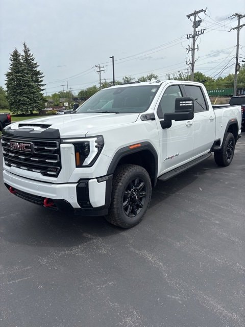 2025 GMC Sierra 2500 HD AT4