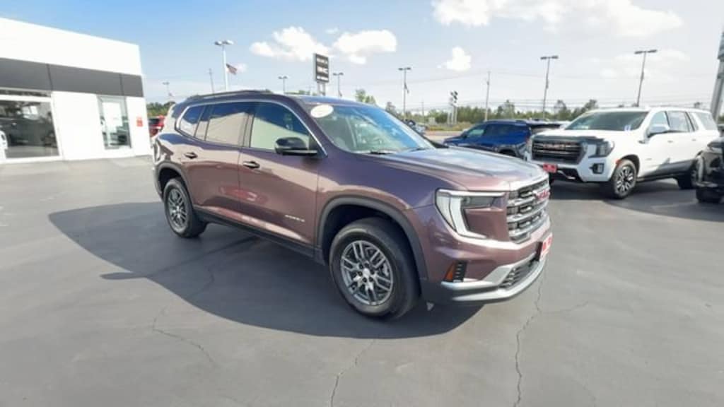 Used 2025 GMC Acadia Elevation SUV
