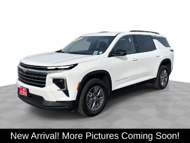 Used 2026 Chevrolet Traverse LT SUV