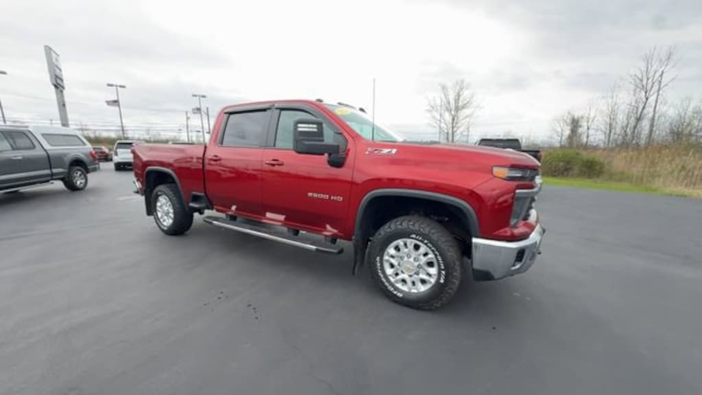 Used 2024 Chevrolet Silverado 2500 HD LT Truck