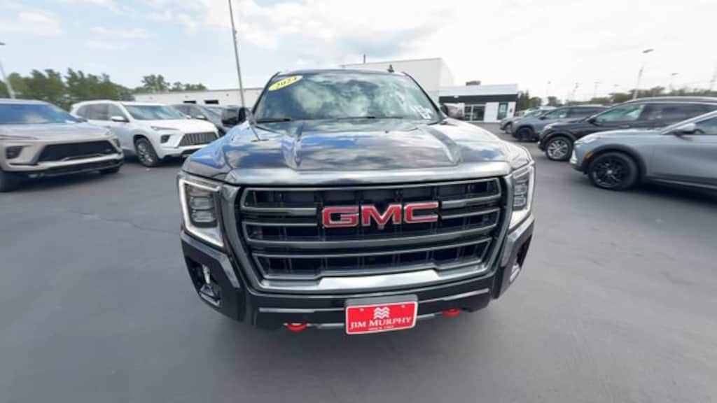 Used 2024 GMC Yukon AT4 SUV