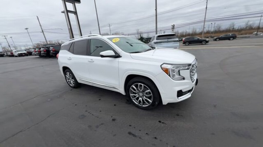 Used 2022 GMC Terrain Denali SUV