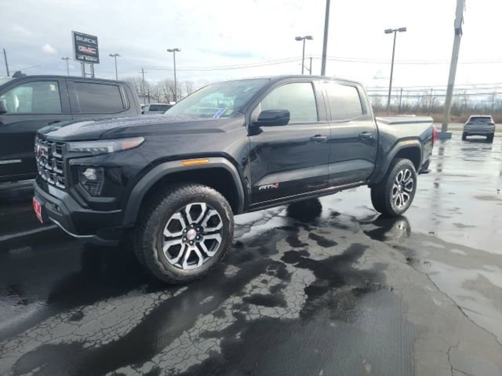 Used 2024 GMC Canyon AT4 Truck