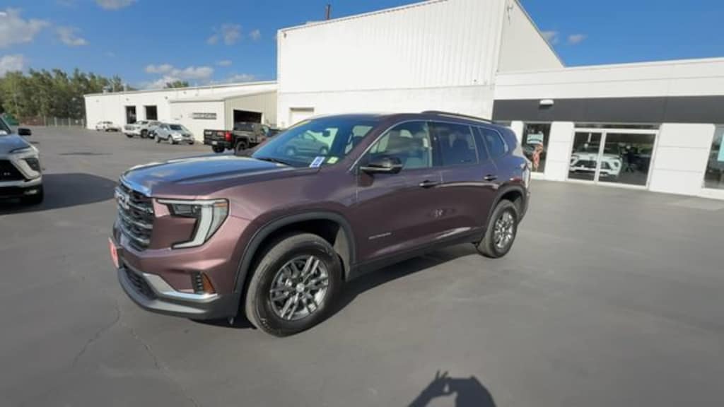 Used 2025 GMC Acadia Elevation SUV