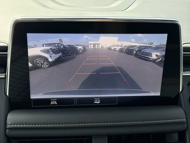 2021 GMC Yukon AT4 - Photo 14