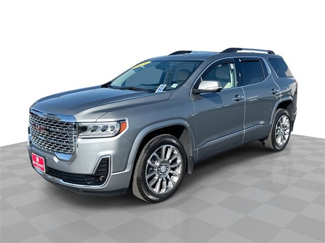 2023 GMC Acadia Denali's photo