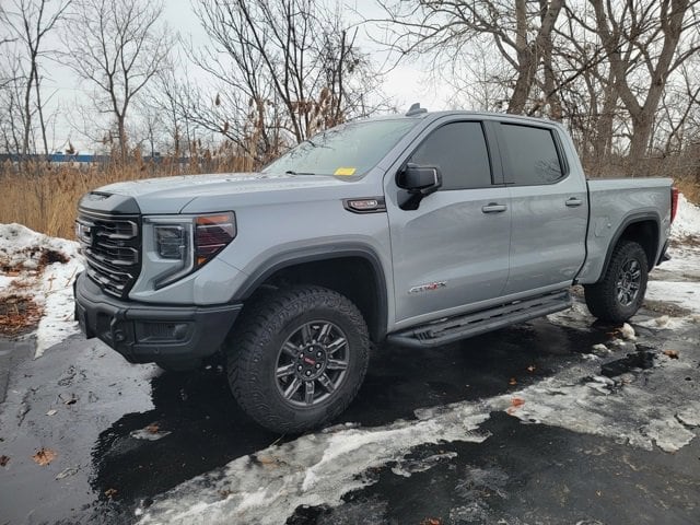 2024 GMC Sierra 1500 AT4X's photo
