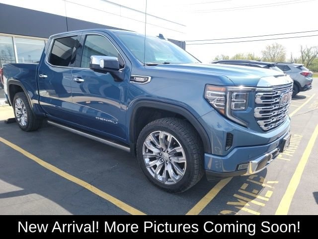 2024 GMC Sierra 4WD Crew Cab Short Box Denali's photo