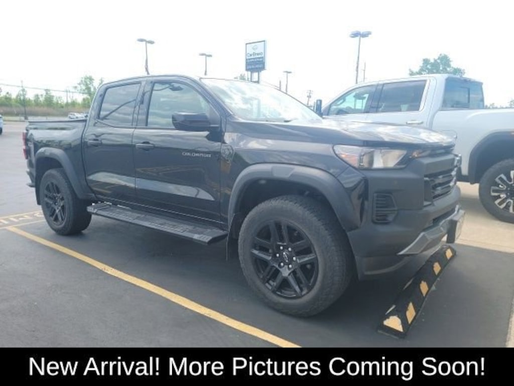 Used 2024 Chevrolet Colorado Trail Boss Truck