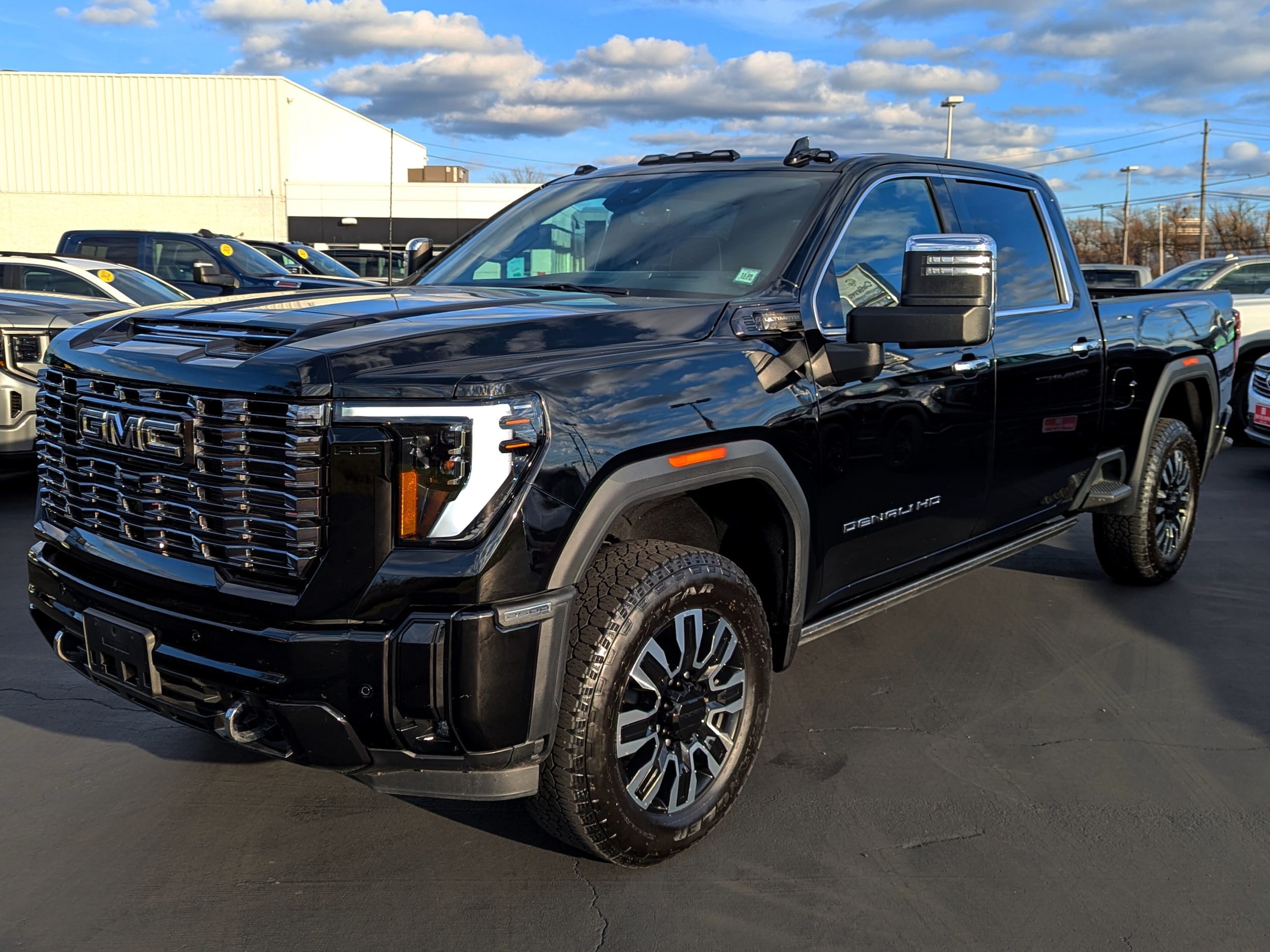 2025 GMC Sierra 2500HD Denali Ultimate's photo