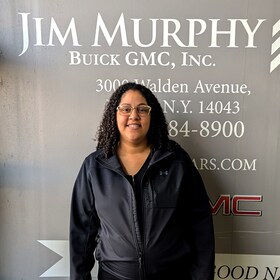 Staff member Krys Thomas from ID_2bedfa840782