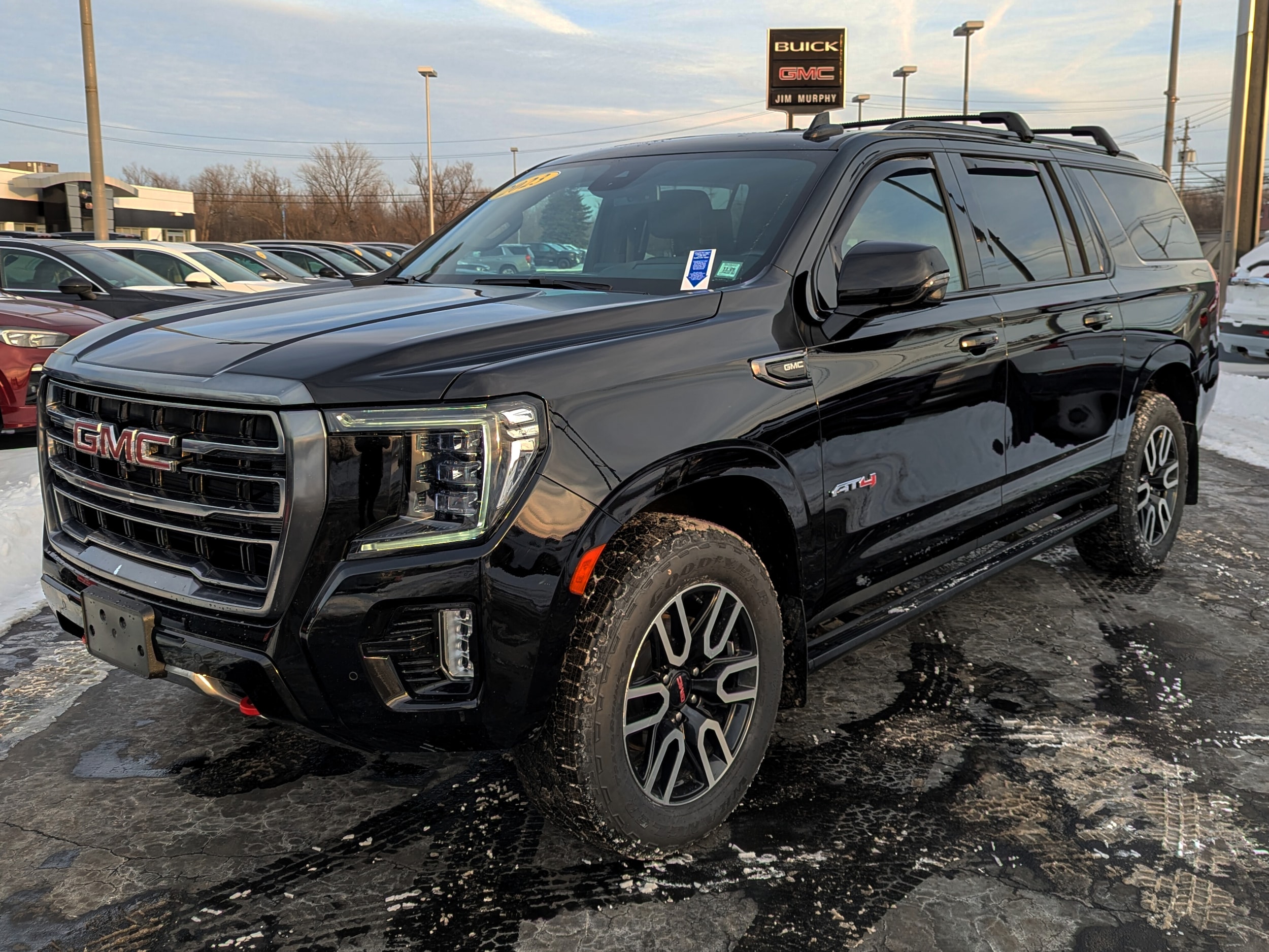 2023 GMC Yukon XL AT4's photo