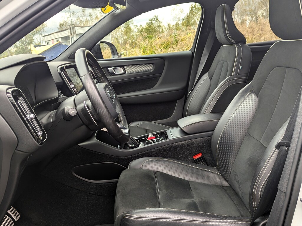 Carbravo 2020 Volvo XC40 For Sale at JIM MURPHY BUICK GMC, INC. VIN