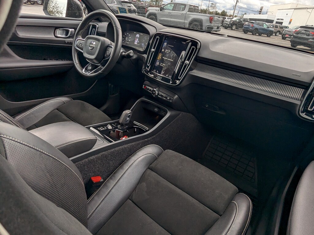 Carbravo 2020 Volvo XC40 For Sale at JIM MURPHY BUICK GMC, INC. VIN