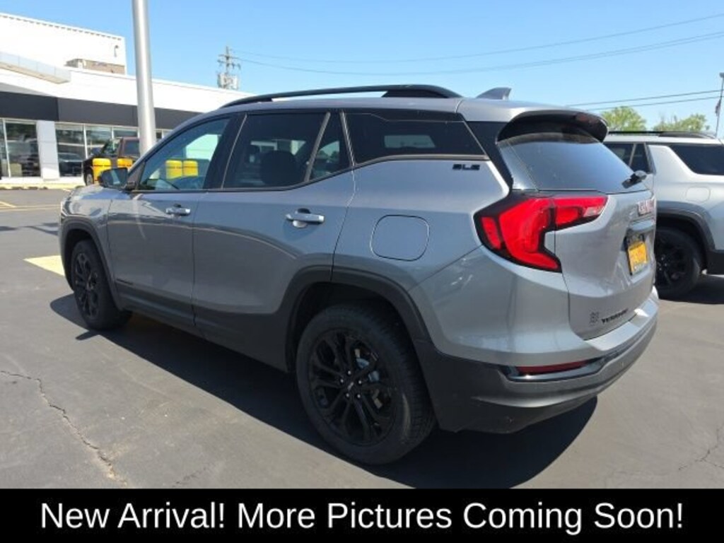 Used 2021 GMC Terrain SLE SUV