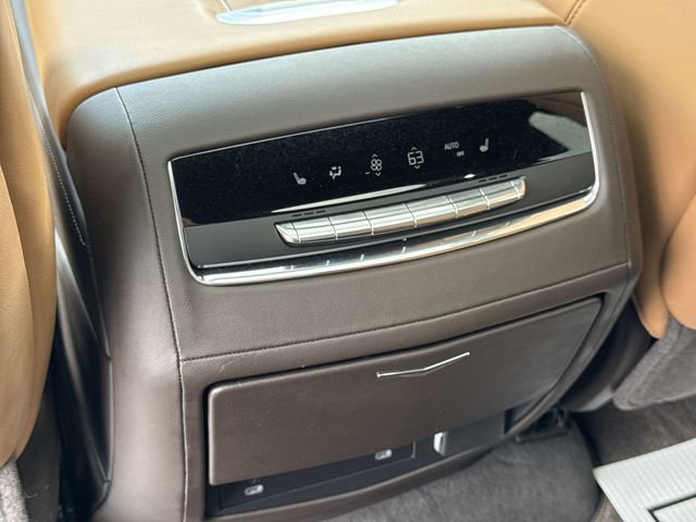 2024 Cadillac Escalade Sport - Photo 22