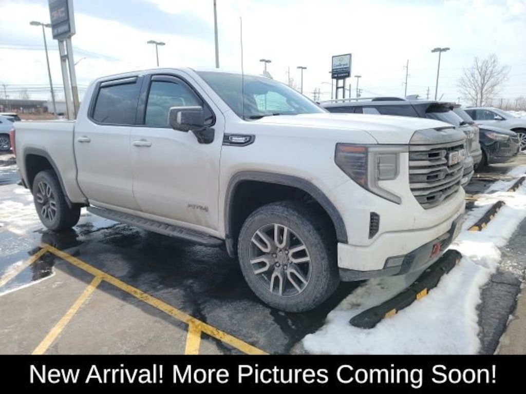 Used 2022 GMC Sierra 1500 AT4 Truck