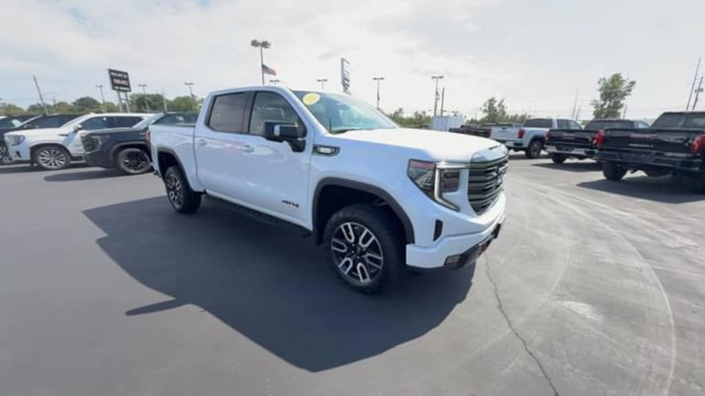 Used 2024 GMC Sierra 1500 AT4 Truck
