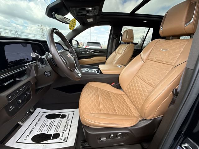2024 Cadillac Escalade Sport - Photo 20
