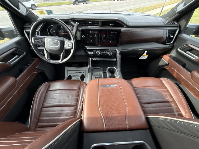 2026 GMC Sierra 3500HD Denali Ultimate - Photo 20