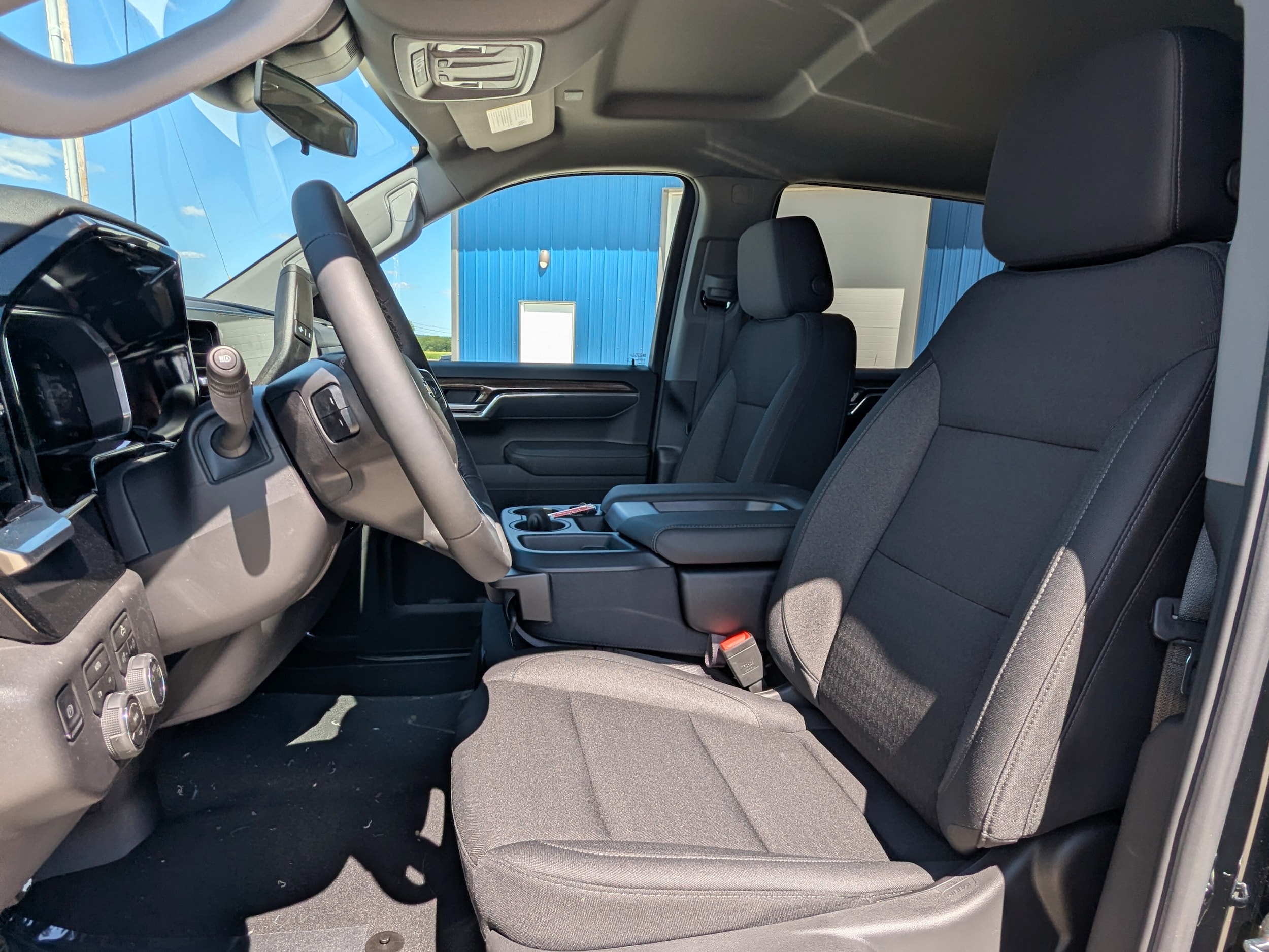 2026 Chevrolet Silverado 1500 LT - Photo 8