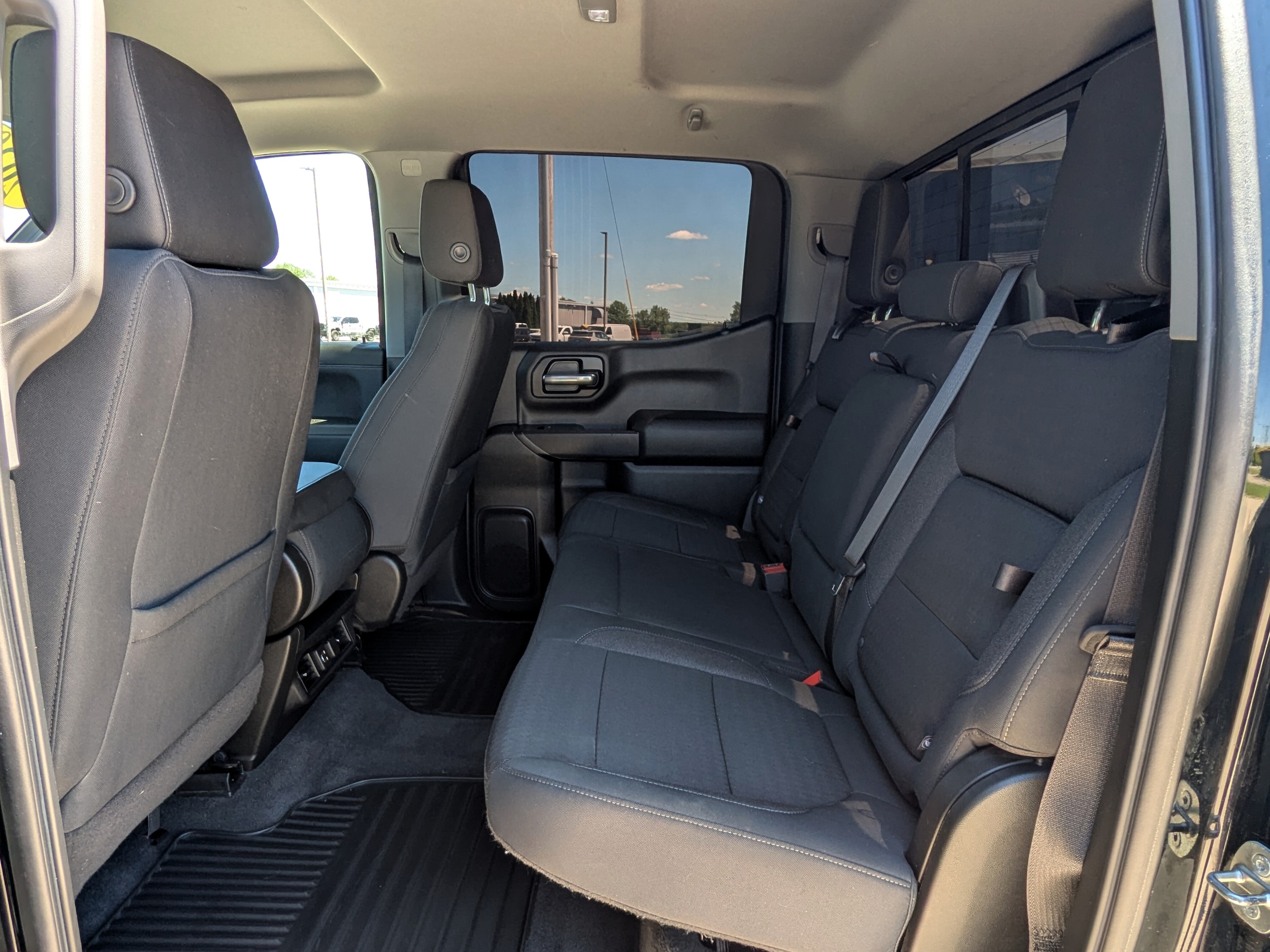 2020 Chevrolet Silverado 1500 LT - Photo 8
