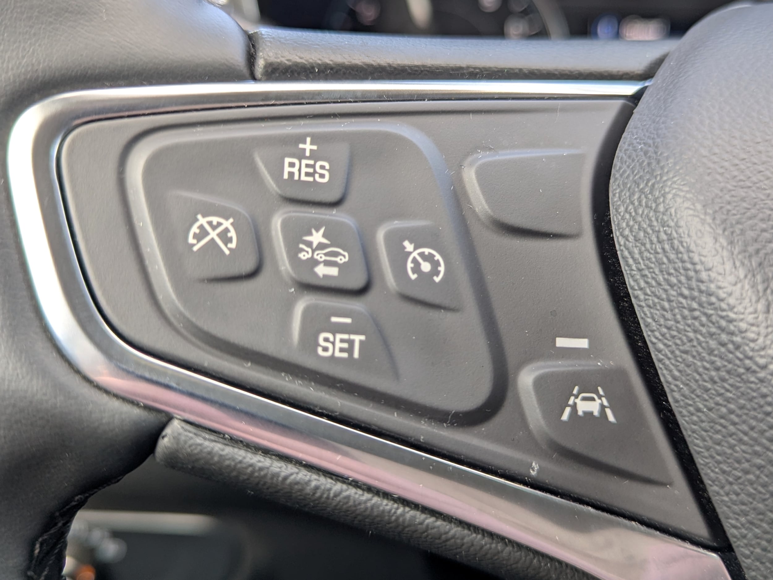2024 Chevrolet Equinox LT - Photo 17