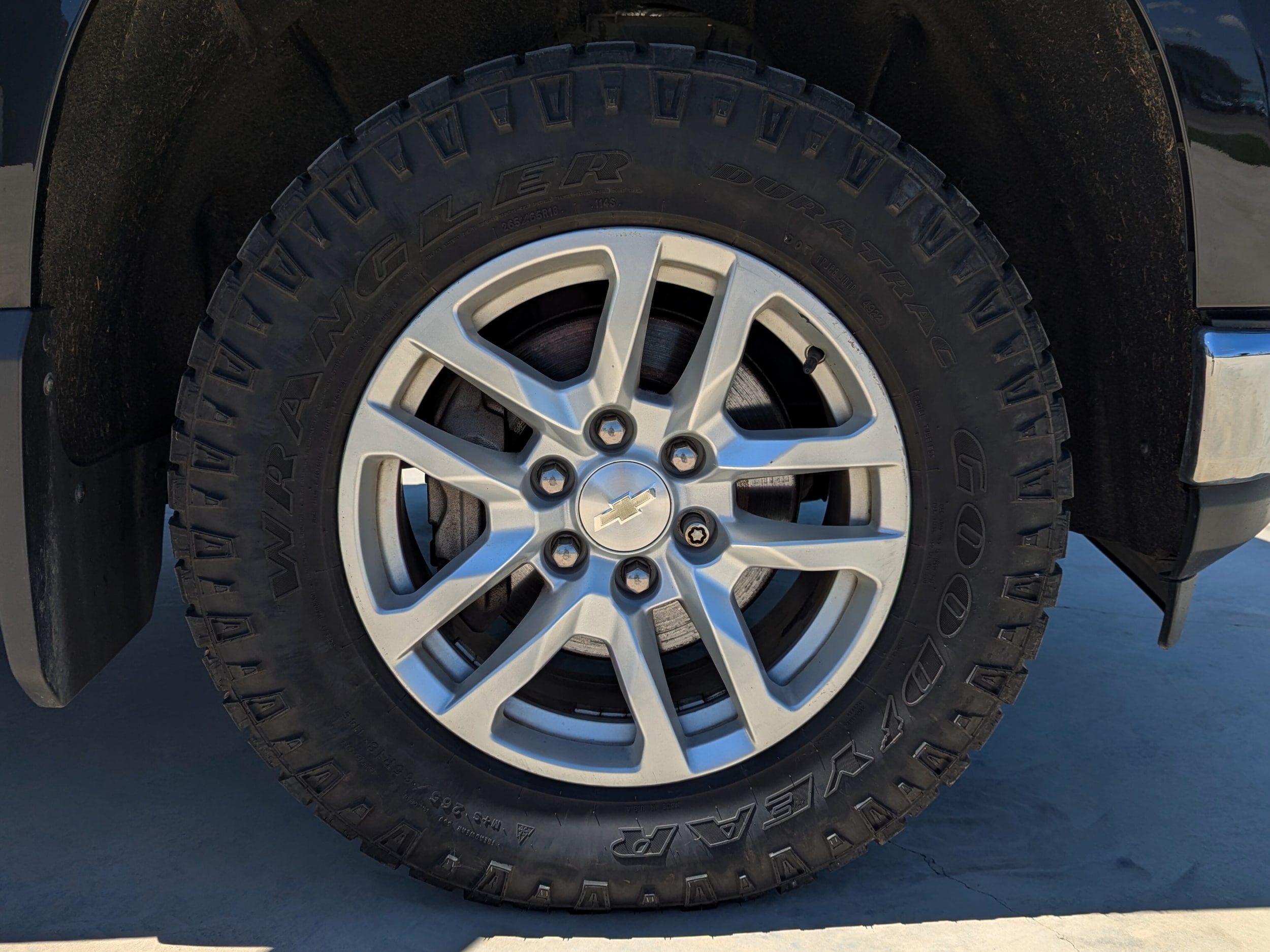 2020 Chevrolet Silverado 1500 LT - Photo 11