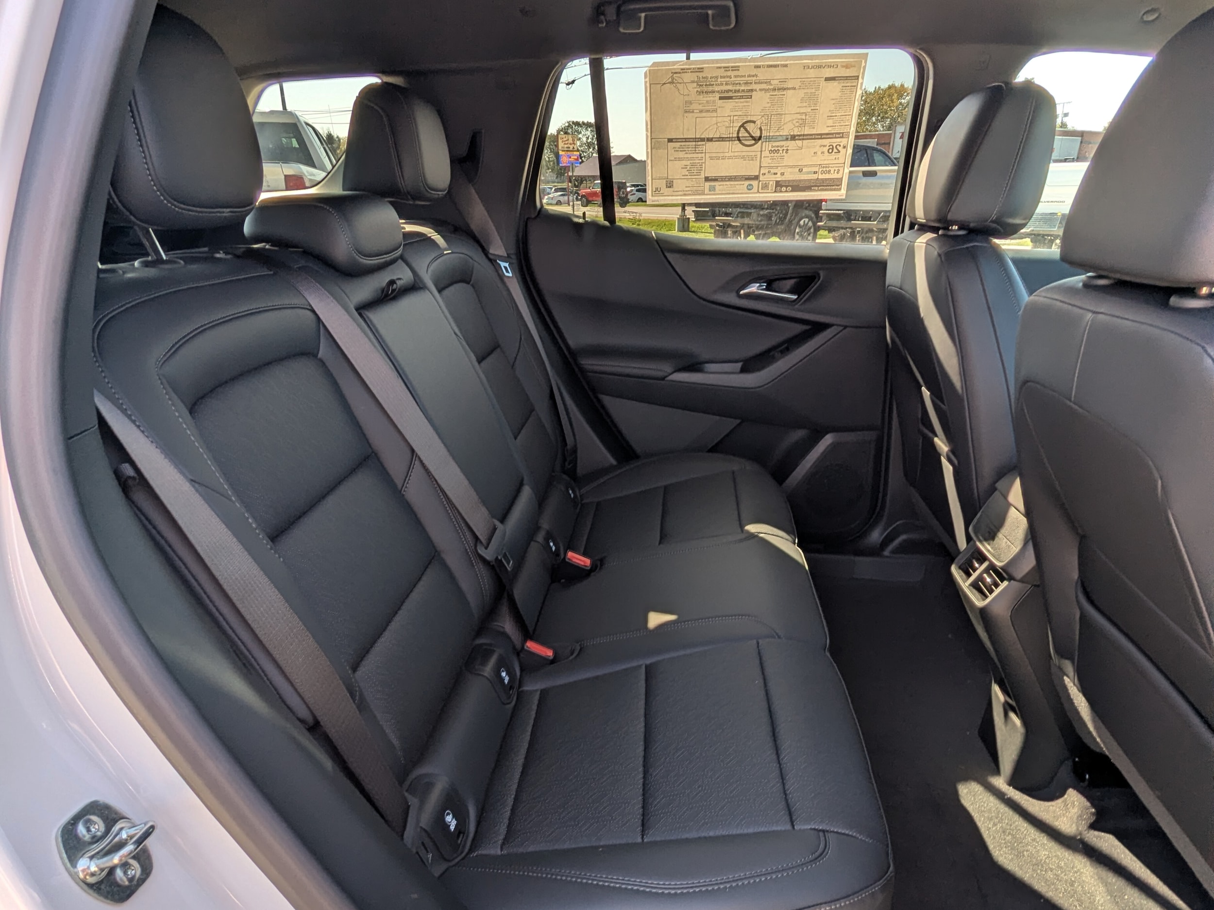 2027 Chevrolet Equinox LT - Photo 12