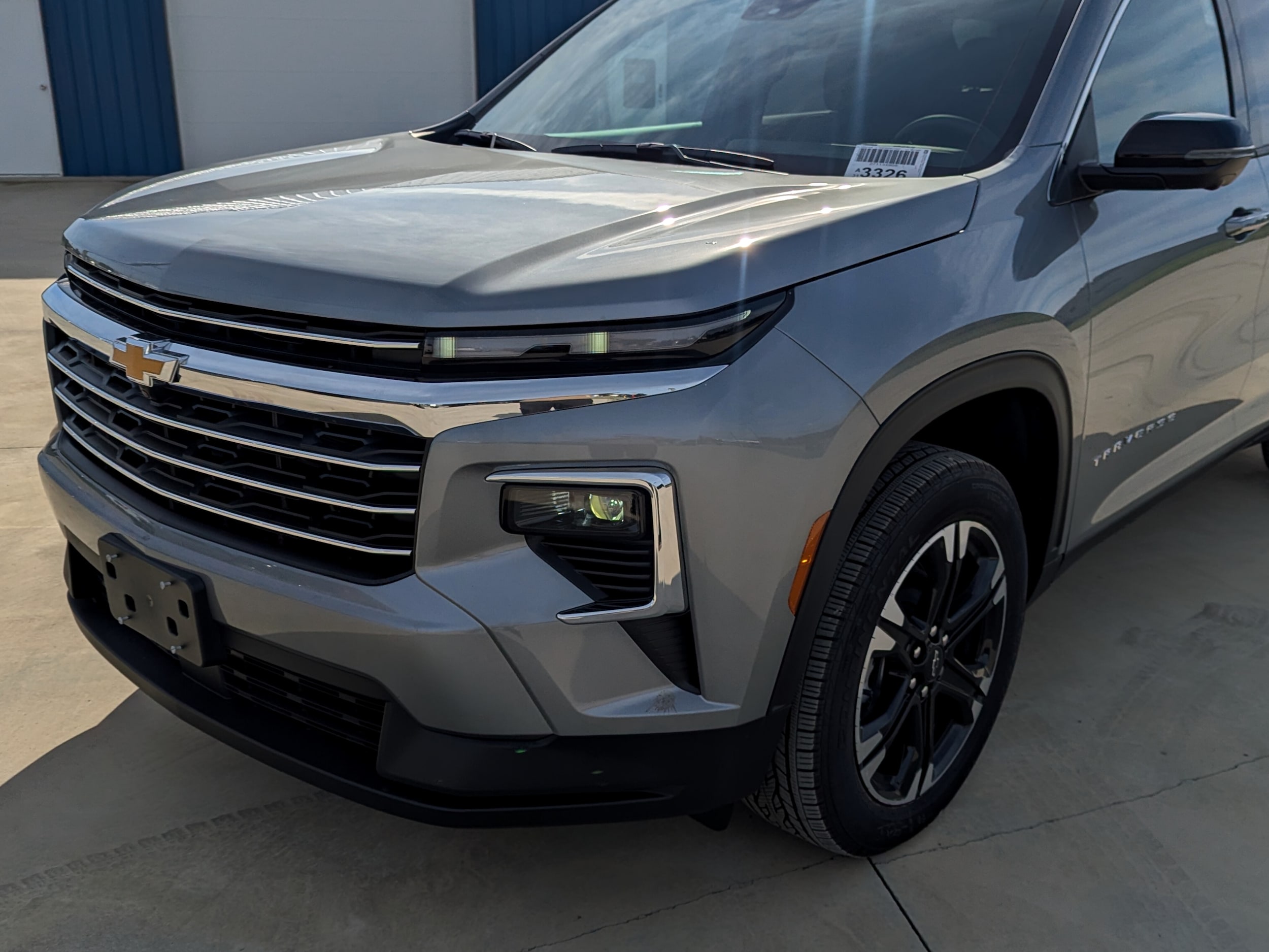 2027 Chevrolet Traverse LT - Photo 8