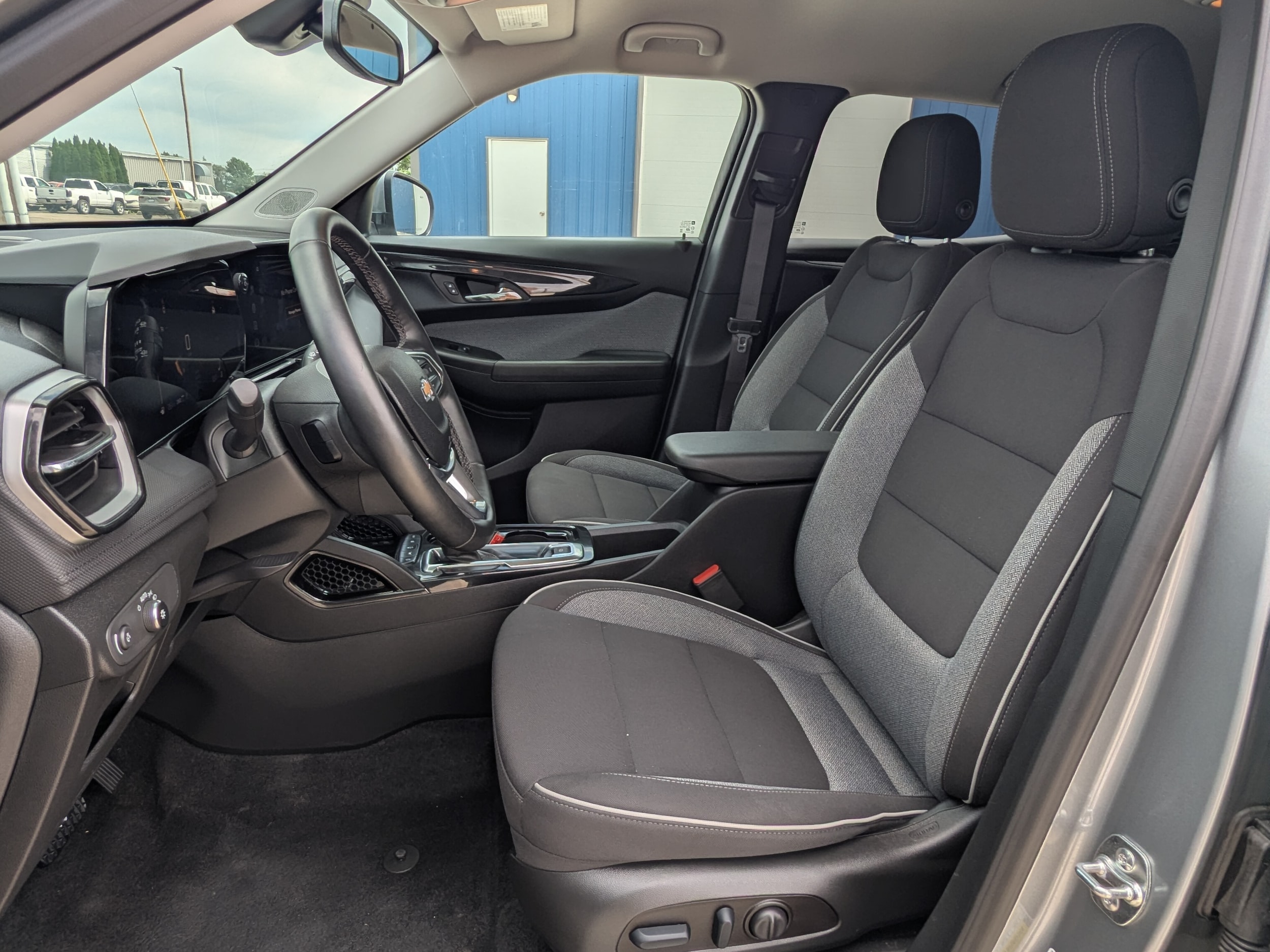 2026 Chevrolet Trailblazer LT - Photo 9