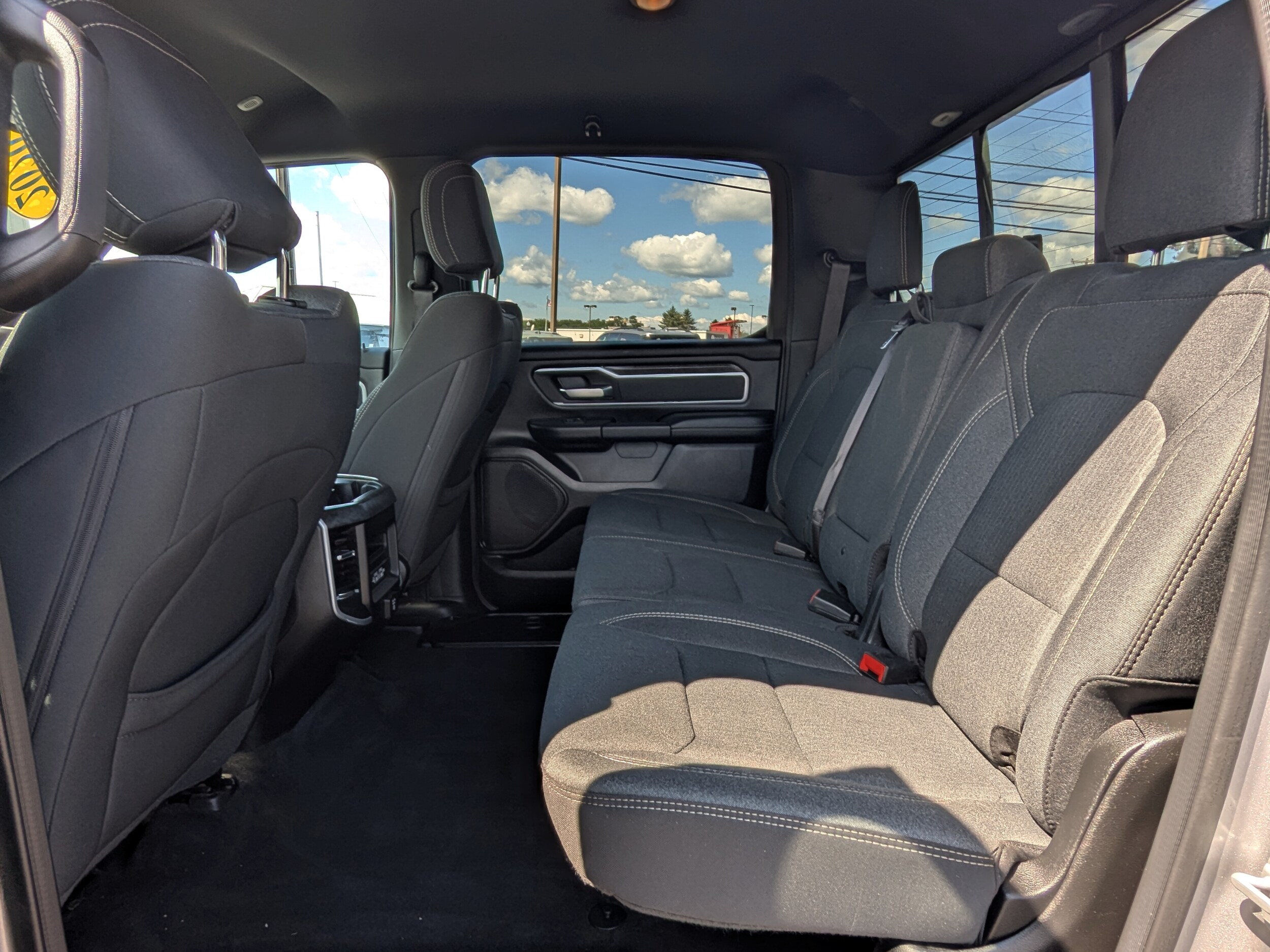 2020 Ram 1500 Big Horn photo 3