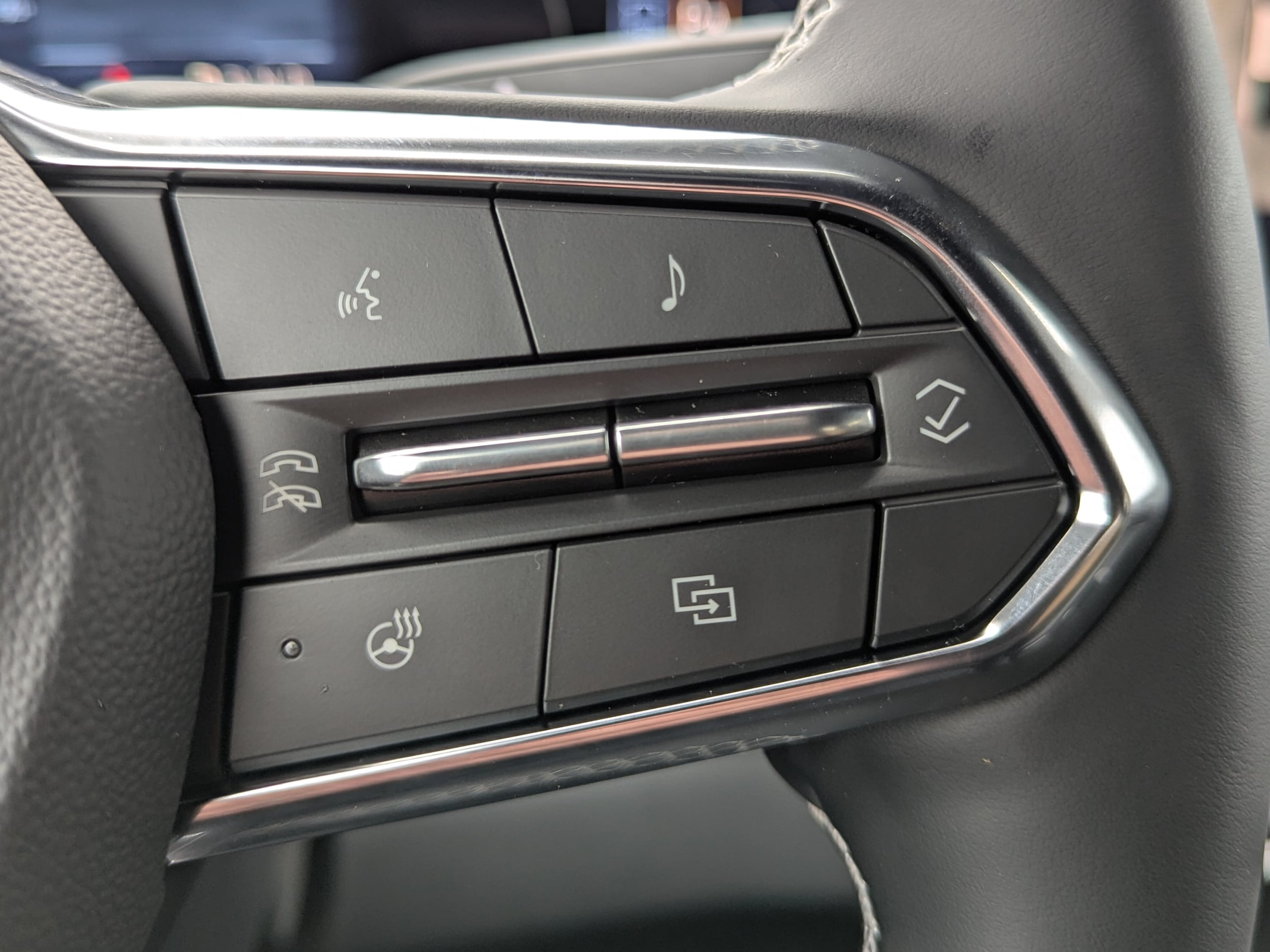 2026 Chevrolet Silverado EV LT - Photo 9