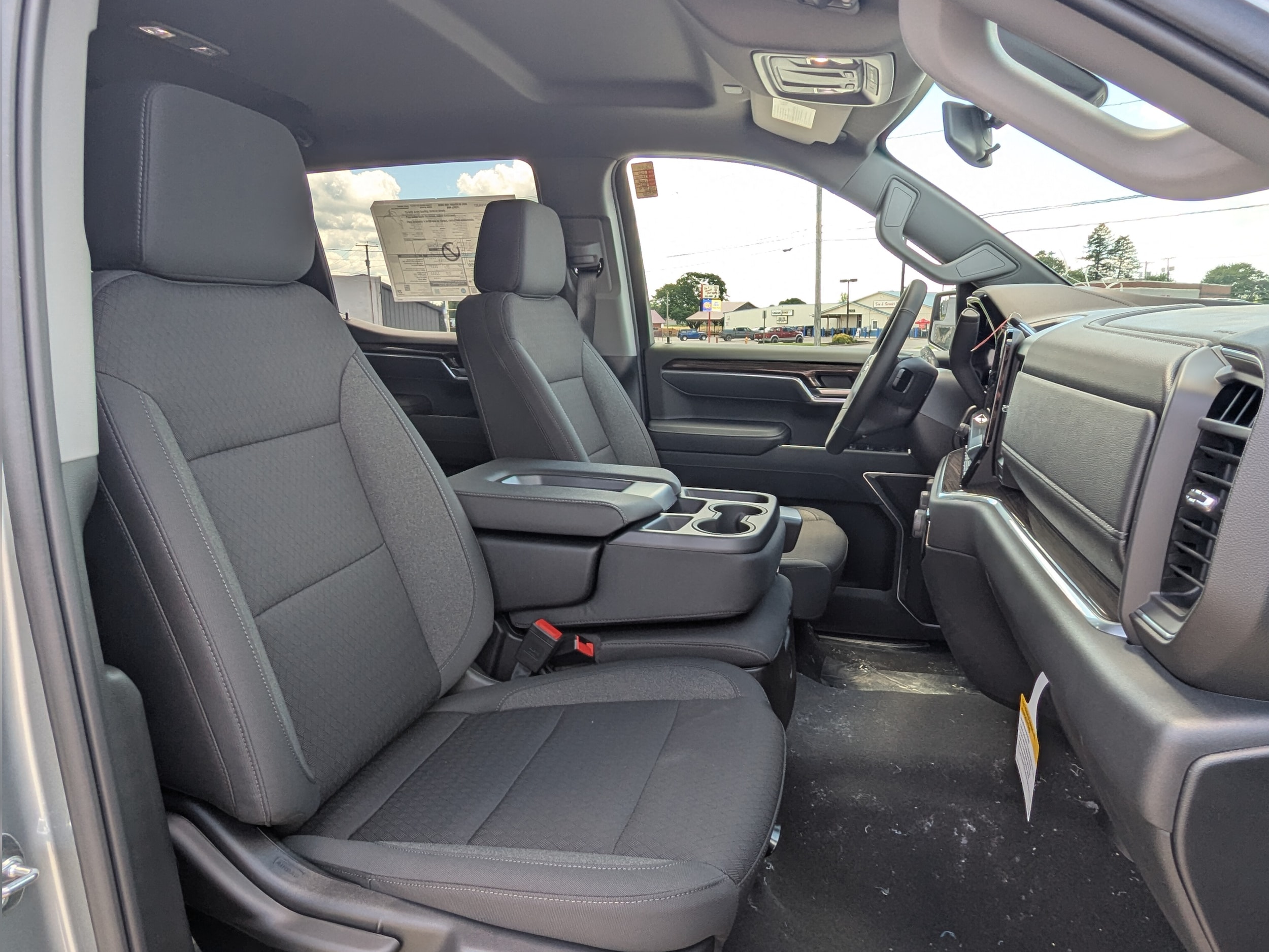 2026 Chevrolet Silverado 1500 LT - Photo 12