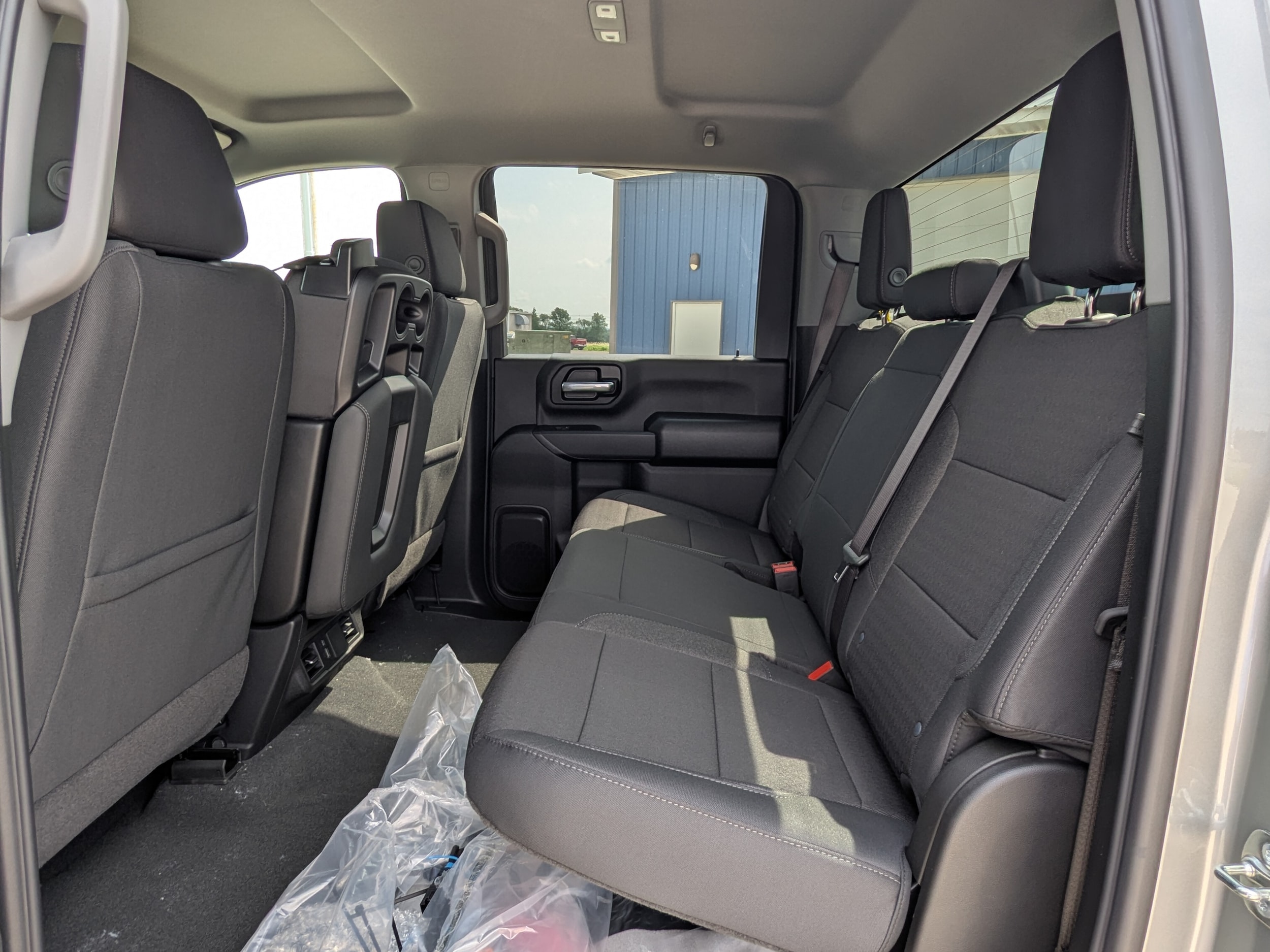 2026 Chevrolet Silverado 2500 HD Custom - Photo 9