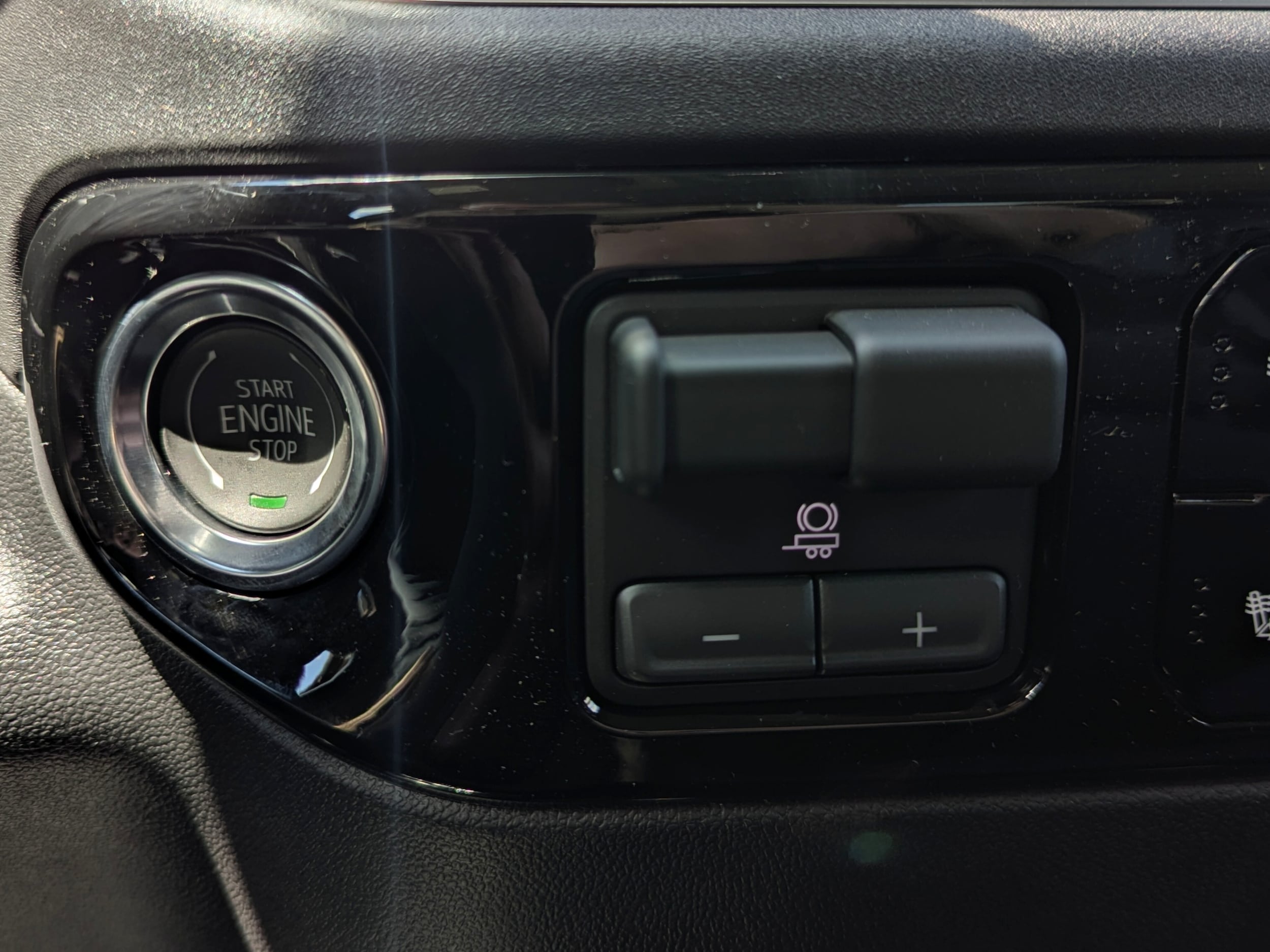 2026 Chevrolet Silverado 1500 LT - Photo 14