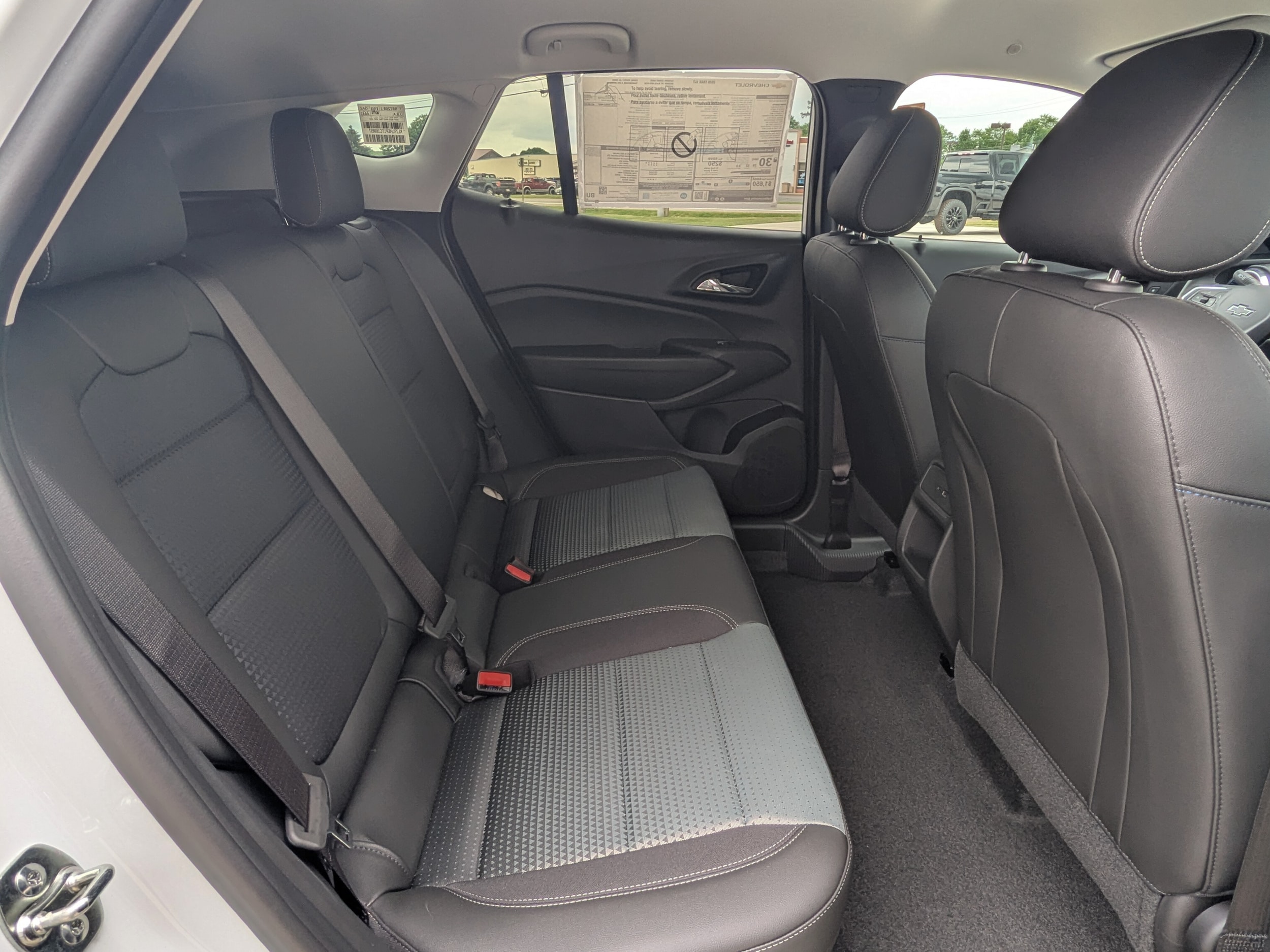 2026 Chevrolet Trax LT - Photo 10