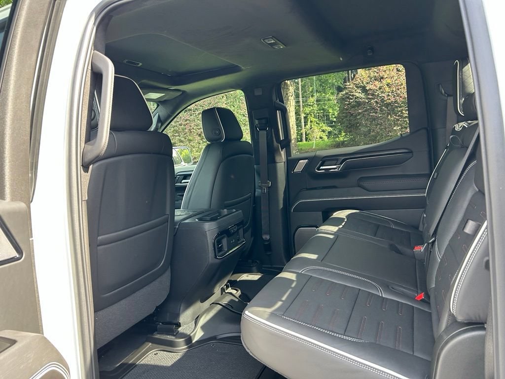2026 GMC Sierra 1500 AT4X - Photo 50