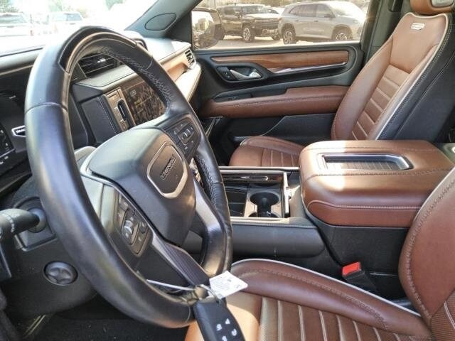 2023 Gmc Yukon XL Denali Ultimate photo 3