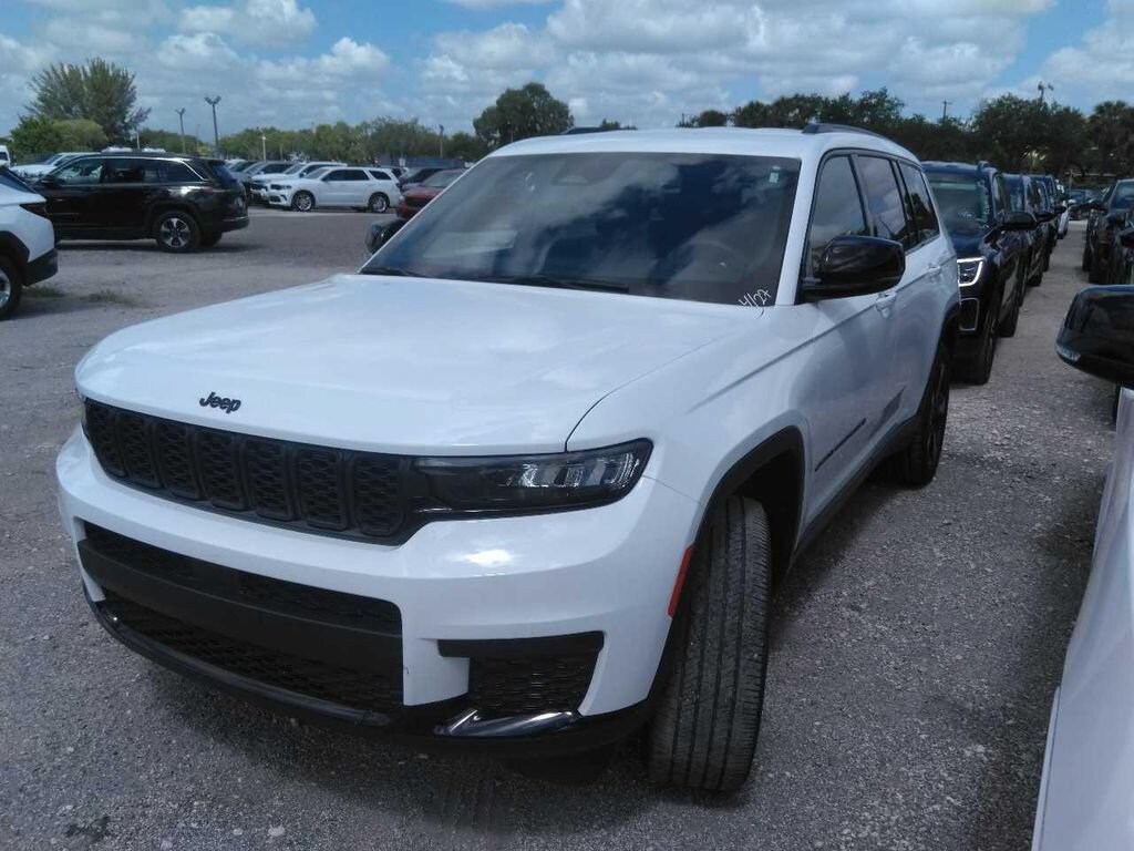 Used 2023 Jeep Grand Cherokee L Altitude