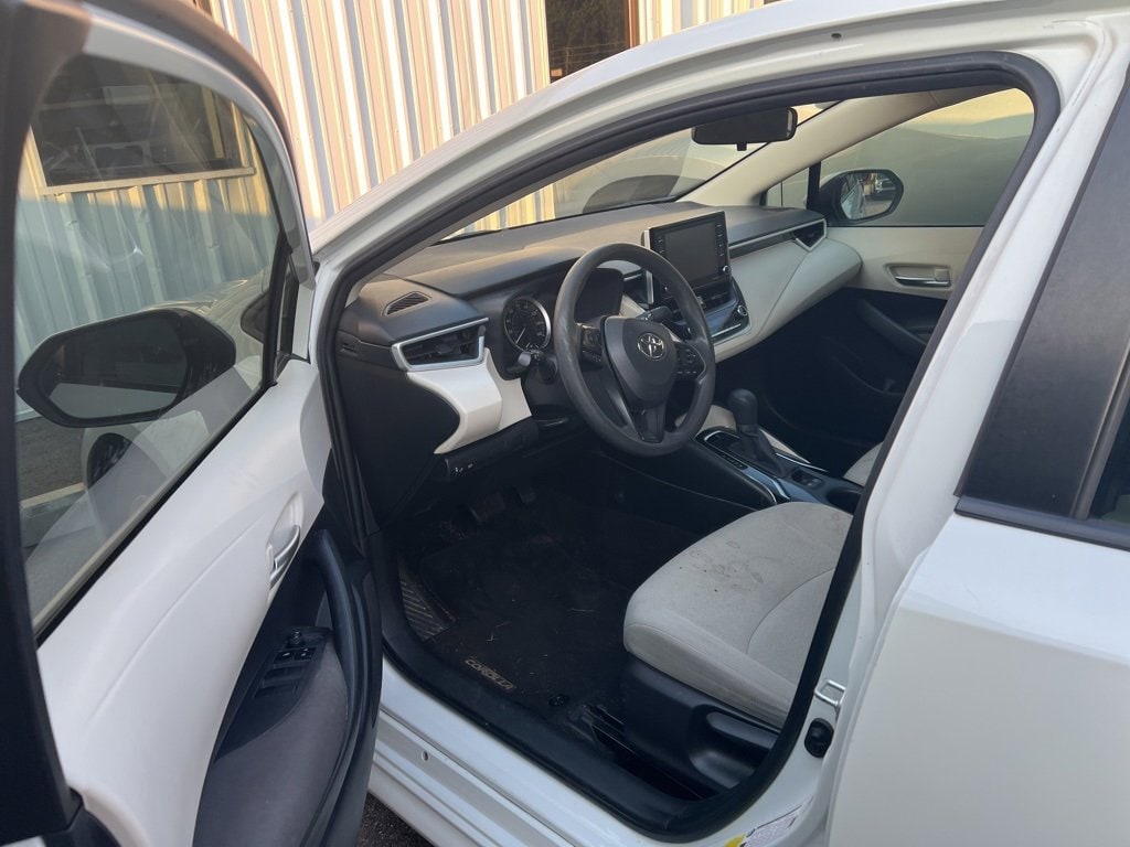 Used 2021 Toyota Corolla LE with VIN JTDVPMAE3MJ123049 for sale in Greensboro, GA