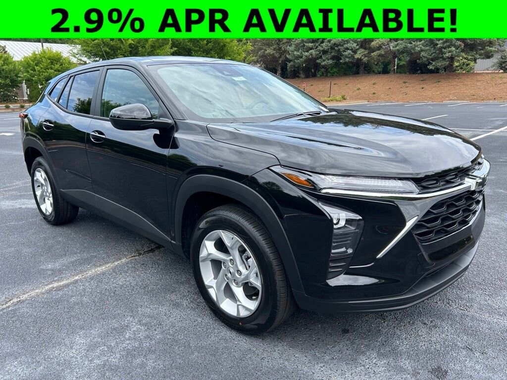 New 2026 Chevrolet Trax LS SUV