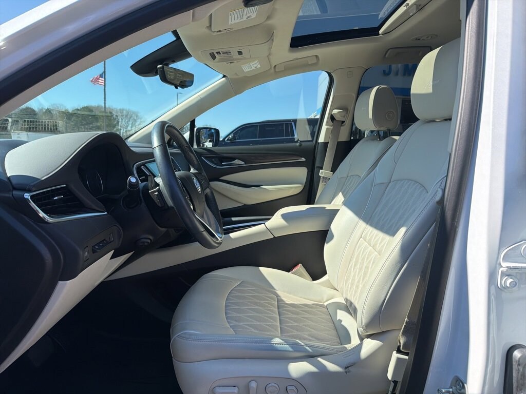 Used 2024 Buick Enclave Avenir SUV