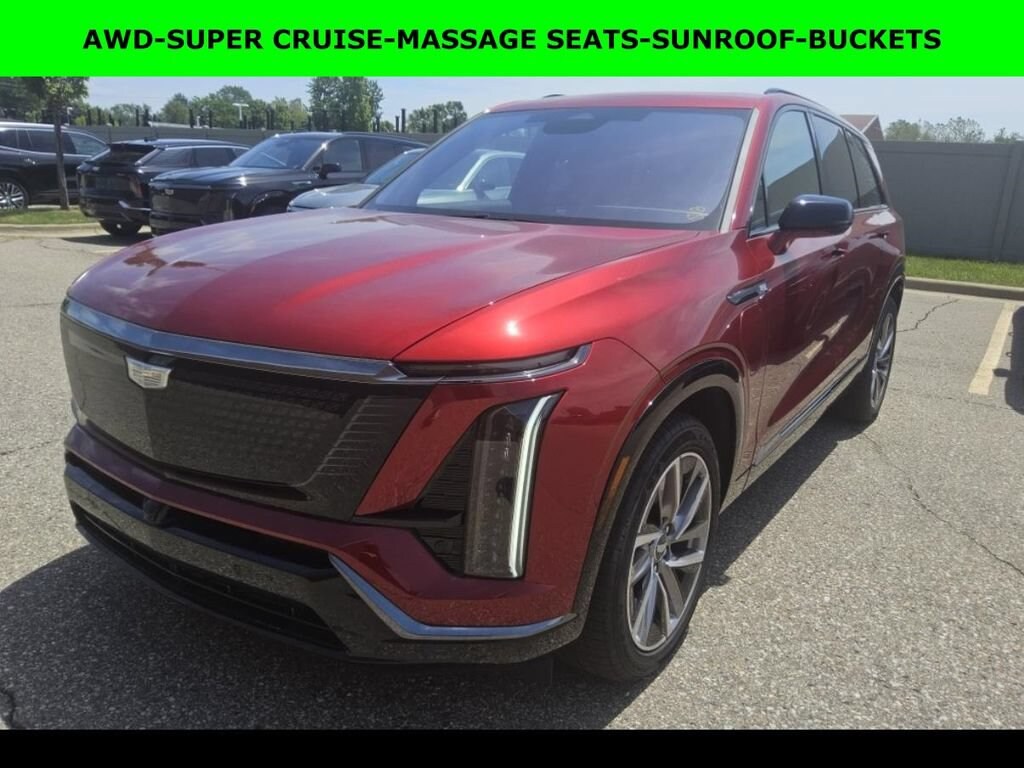 Used 2026 CADILLAC VISTIQ Sport SUV